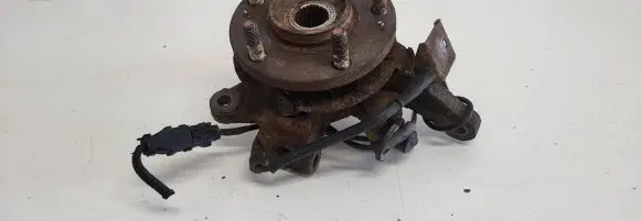 Hyundai Santa Fe Front wheel hub