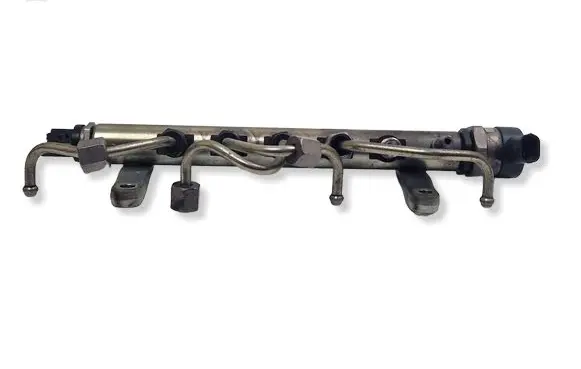 Land Rover Evoque I Fuel main line pipe 9670890580 DW12CTED4