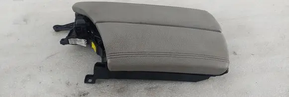 BMW 5 F10 F11 Armrest 1600319 921687208 550228103207344