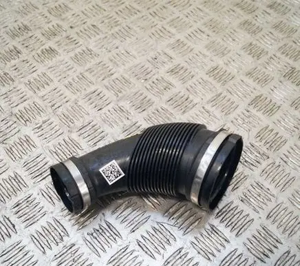 Audi A4 S4 B9 8W Air intake hose/pipe 04L129661B