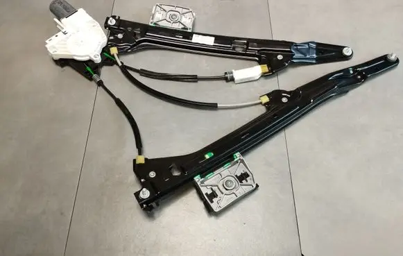 Audi A5 Sportback 8TA Rear door window regulator with motor 8T8839462C