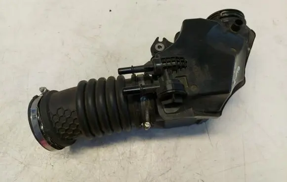 Volvo XC40 Air intake duct part 32325462