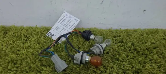 Nissan Navara D23 Rear tail light wiring loom x1x1x1x1