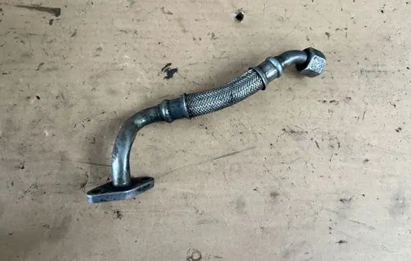 Audi A4 S4 B7 8E 8H Turbo turbocharger oiling pipe/hose 028145736AH