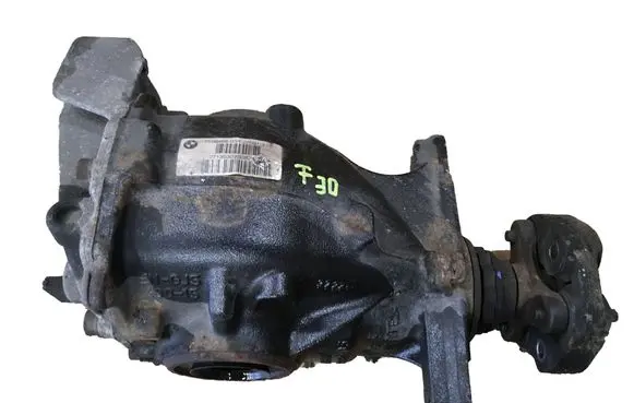 BMW 3 F30 F35 F31 Rear differential 7599466