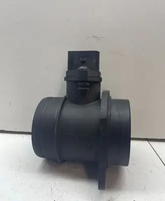 Volkswagen Touran I Mass air flow meter 0281002531