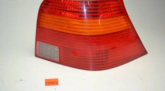 Volkswagen Golf IV Rear/tail lights 37740748 37740719