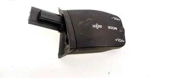Ford Focus Multifunctional control switch/knob DX1AA 758709