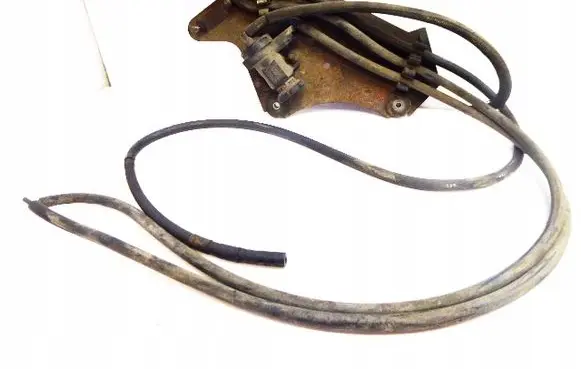 Citroen Xsara Picasso Turbo solenoid valve 9635704380