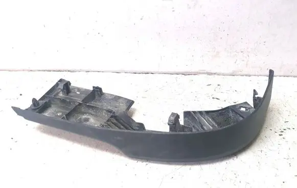Toyota Hilux VIII Rear bumper corner part panel trim 521640K040