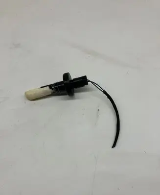Mercedes-Benz E W211 Sensor 2205400045