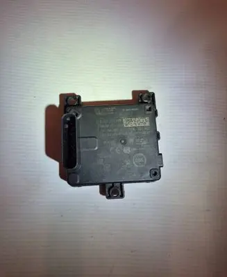 Volkswagen Golf VIII Distronic sensor radar 5WA907572A 5WA907572