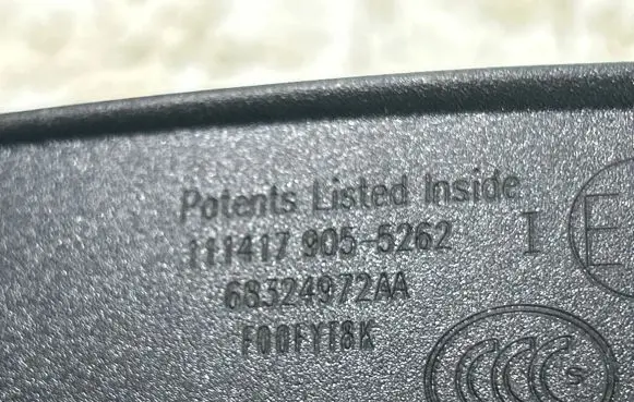 Dodge Challenger Rear view mirror (interior) 68324972AA 700118K