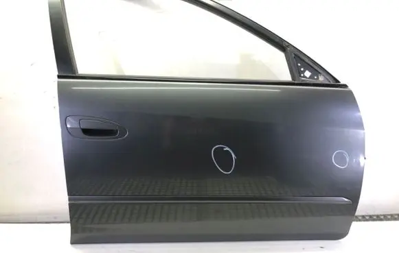 Nissan Altima Front door