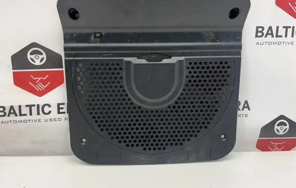 BMW 4 F36 Gran coupe Subwoofer grill/trim 9290908