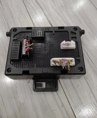 Renault Clio III Other control units/modules 8200528487