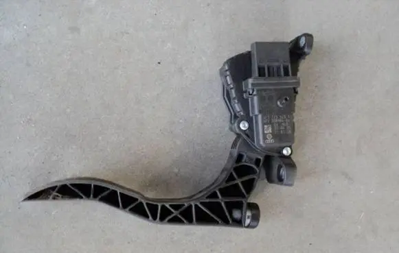 Audi A6 S6 C6 4F Accelerator throttle pedal 4f1723523a