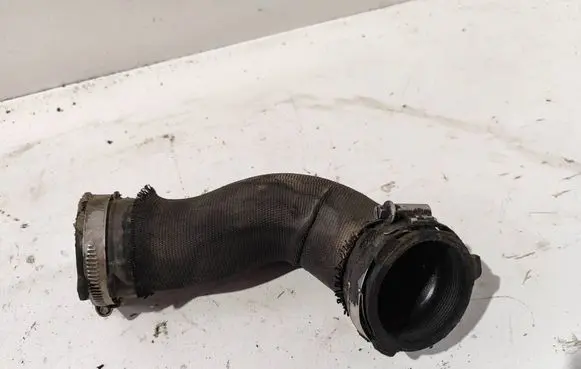 Audi A4 S4 B6 8E 8H Intercooler hose/pipe