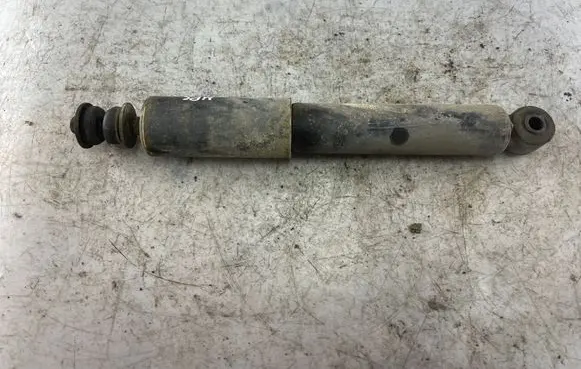 Mitsubishi Pajero Sport I Front shock absorber/damper