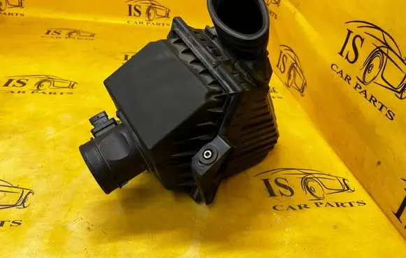 Land Rover Discovery 5 Air filter box GJ32-9600-AE GJ329600AE