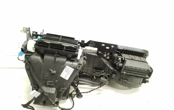 Interior heater climate box assembly