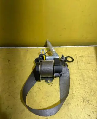 Mercedes-Benz A W168 Front seatbelt