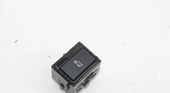 Jaguar I-Pace Tailgate/boot open switch button J9D311B654AA