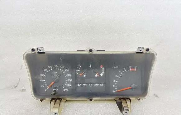 Speedometer (instrument cluster)