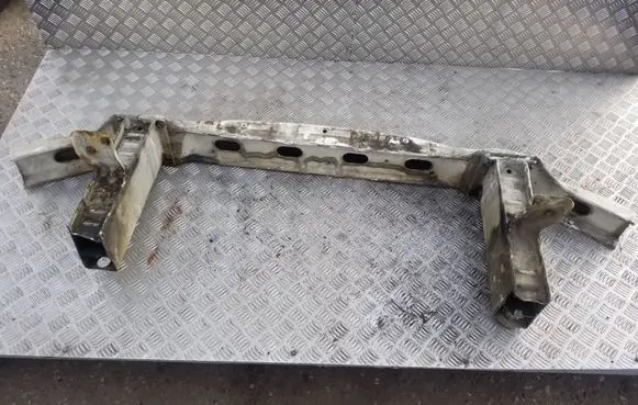 Volkswagen Crafter Front bumper cross member