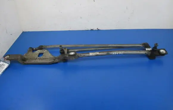 Ford Focus C-MAX Front wiper linkage and motor 4M51-17504-AC