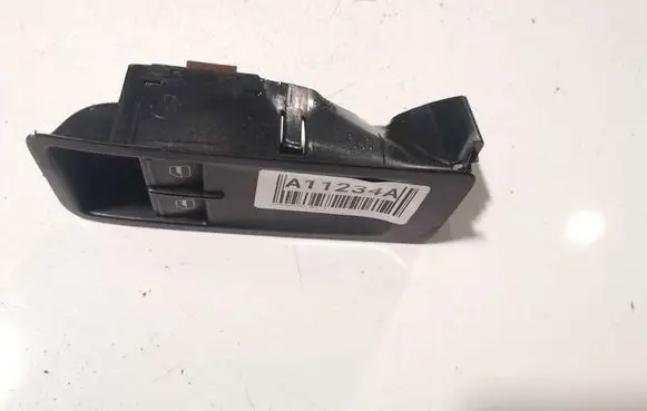 Volkswagen Cross Polo Electric window control switch 6R0867255C