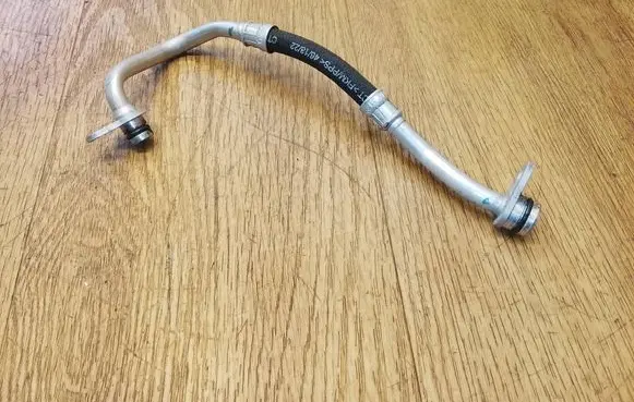 Porsche Macan (95B) Turbo turbocharger oiling pipe/hose 06M145144E