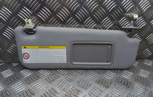 Toyota Prius (XW20) Sun visor