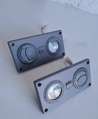 Iveco Daily 35.8 - 9 Front seat light P812081