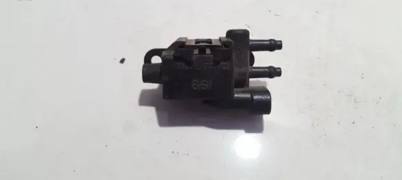 Renault Laguna I Turbo solenoid valve 7700861642C SER1596