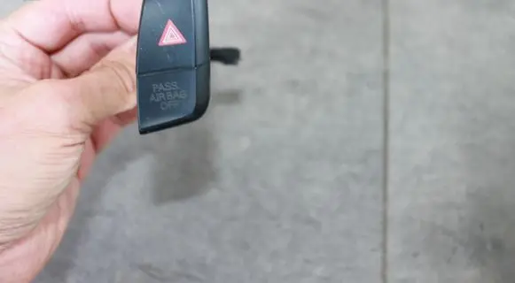 Audi A4 S4 B8 8K Hazard light switch 8K2941509A 8K2941509 211248000