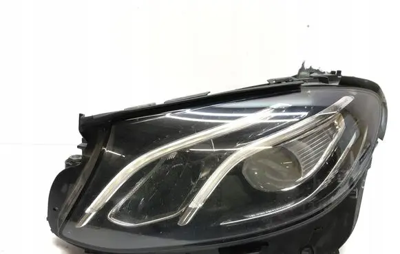 Mercedes-Benz E W213 Headlight/headlamp