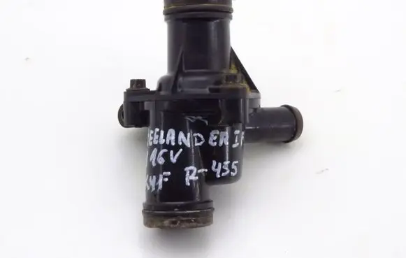 Land Rover Freelander Thermostat housing FREELANDER_I_96-06_1.8_16V_OBUDOWA_TERMOSTATU