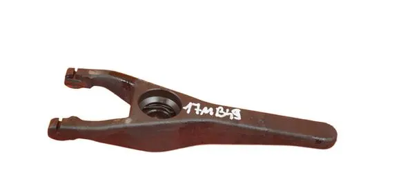 Nissan Navara D40 Clutch release arm fork SPRZEGLA YD25