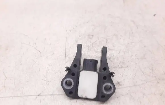 Lexus IS 220D-250-350 Airbag deployment crash/impact sensor 8917353040 501868 0600129