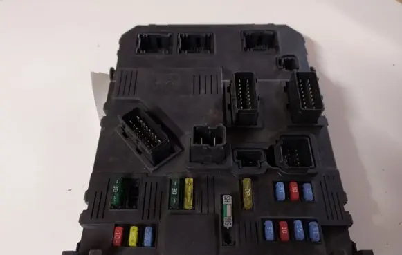 Peugeot 407 Comfort/convenience module 9655708380 S120104700L