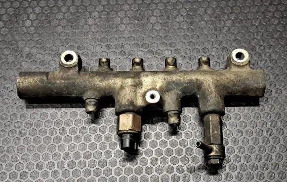 Mazda 6 Fuel main line pipe 
