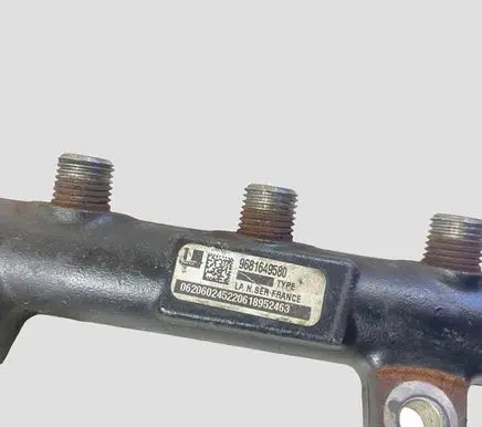 Citroen C5 Fuel main line pipe 9681649580 A220618952463 620602452