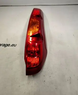 Nissan X-Trail T31 Rear/tail lights 22063929
