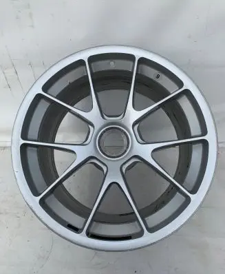 Porsche 911 991 R18 alloy rim 