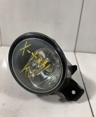 Nissan X-Trail T30 Front fog light 2615589905EW