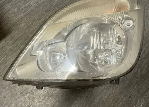 Mercedes-Benz Sprinter W906 Headlight/headlamp 9068200161 A9068200161 1EB24701201