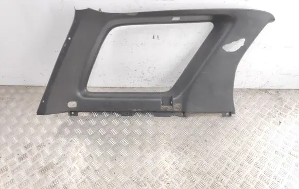 Nissan Pathfinder R50 Rear side glass trim 769350W000 769350W010 769350W001