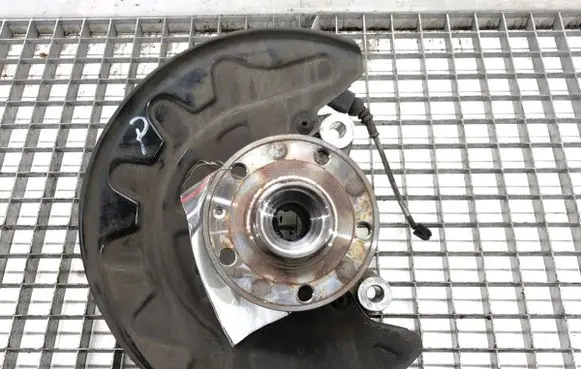 Volkswagen T-Roc Front wheel hub spindle knuckle