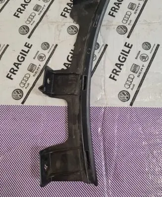 Porsche Macan (95B) Rear bumper corner part panel trim 95B853827A